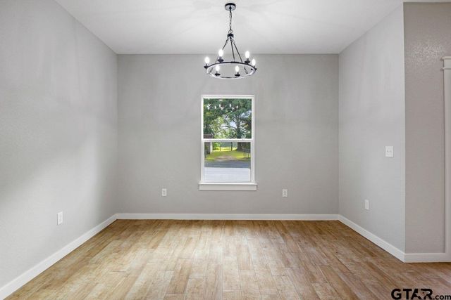 181 County Road 4114, Jacksonville, TX 75766