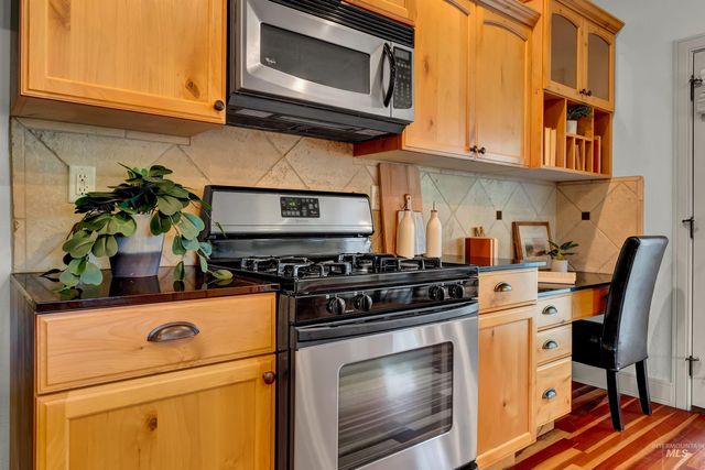 12733 N 10th Avenue, Boise, ID 83714