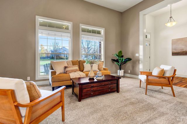 12733 N 10th Avenue, Boise, ID 83714