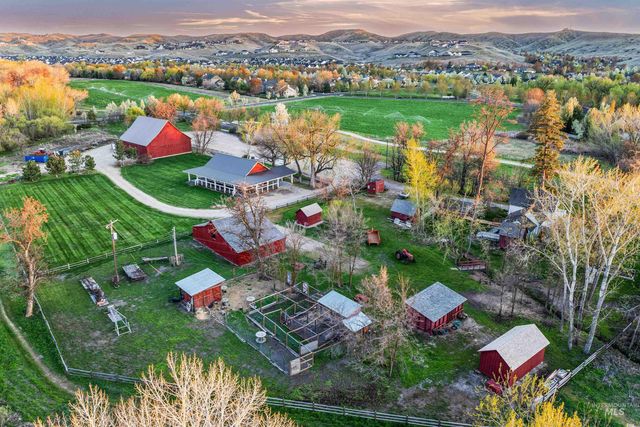 12733 N 10th Avenue, Boise, ID 83714