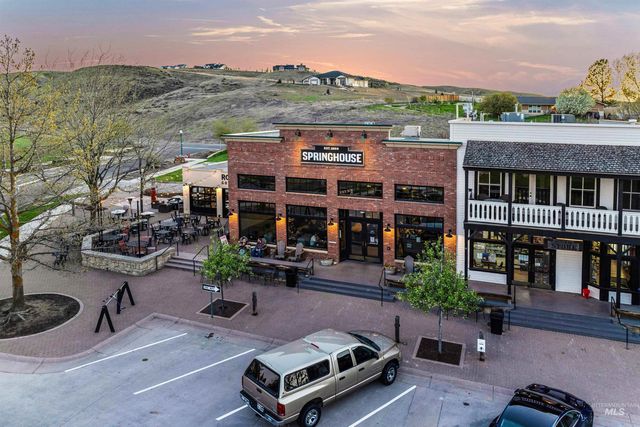 12733 N 10th Avenue, Boise, ID 83714