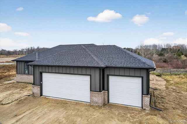 2401 Mcclellan Boulevard, Davison, MI 48423