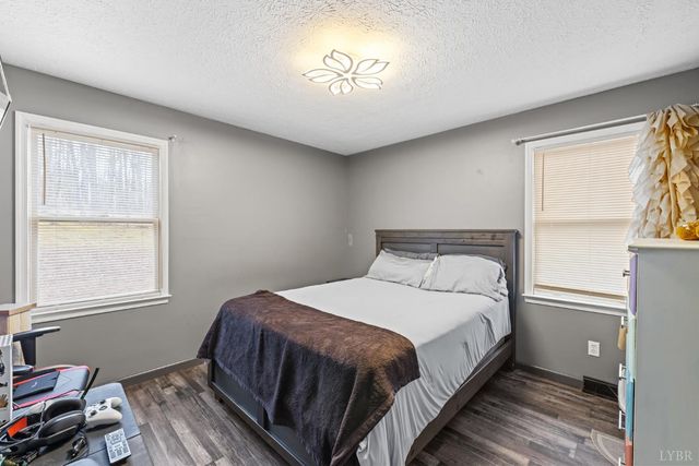 1110 Adam Hill Ct, Lynchburg, VA 24503