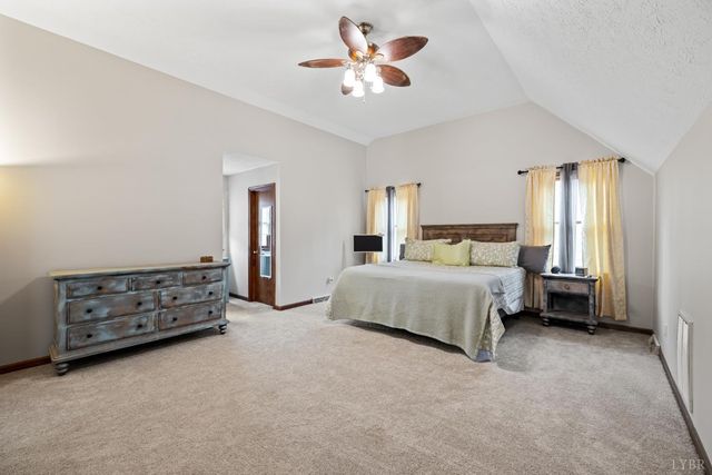 1110 Adam Hill Ct, Lynchburg, VA 24503