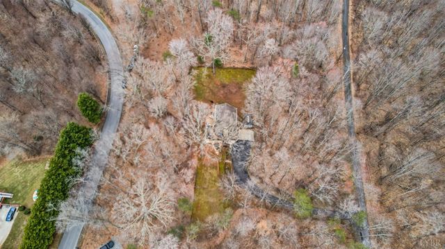 1110 Adam Hill Ct, Lynchburg, VA 24503