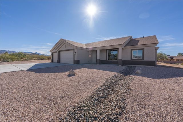 7072 E Stetson Dr Avenue, Kingman, AZ 86401
