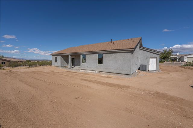7072 E Stetson Dr Avenue, Kingman, AZ 86401