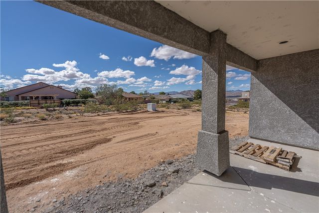 7072 E Stetson Dr Avenue, Kingman, AZ 86401