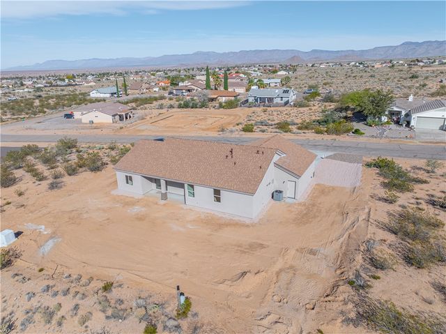 7072 E Stetson Dr Avenue, Kingman, AZ 86401