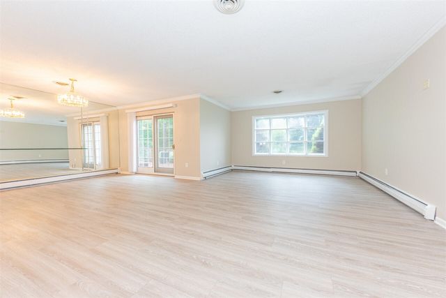 42021 Banbury Court, Northville, MI 48168