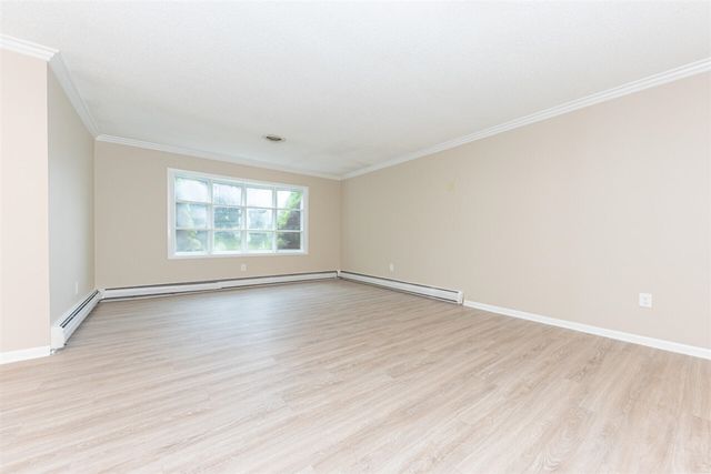 42021 Banbury Court, Northville, MI 48168