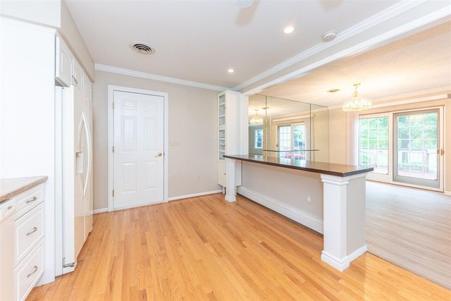 42021 Banbury Court, Northville, MI 48168