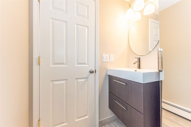 42021 Banbury Court, Northville, MI 48168