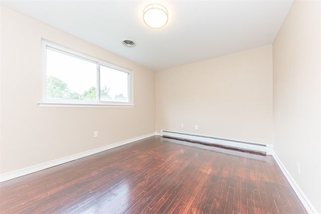 42021 Banbury Court, Northville, MI 48168