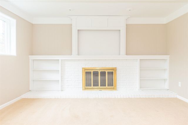 42021 Banbury Court, Northville, MI 48168