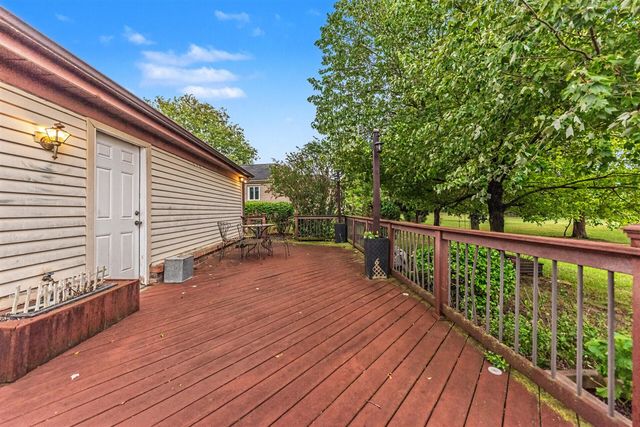 42021 Banbury Court, Northville, MI 48168