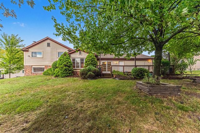 42021 Banbury Court, Northville, MI 48168