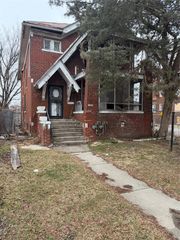 5502 S Clarendon Street, Detroit, MI 48204