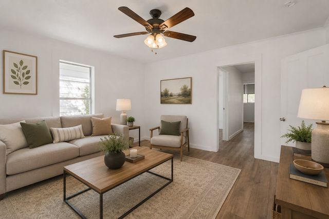 413 MANSON Street, Wolfe City, TX 75496