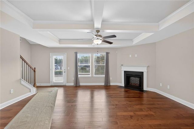 5845 Garden Circle, Douglasville, GA 30135