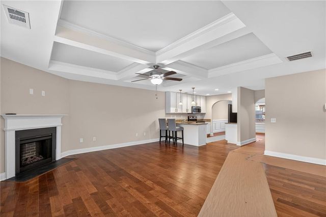 5845 Garden Circle, Douglasville, GA 30135