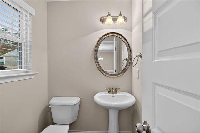 5845 Garden Circle, Douglasville, GA 30135