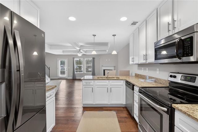 5845 Garden Circle, Douglasville, GA 30135