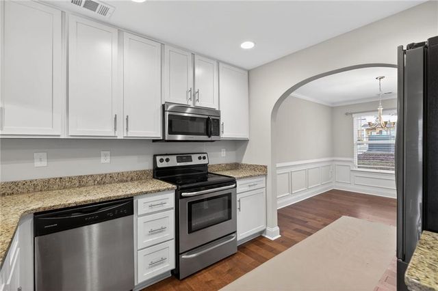 5845 Garden Circle, Douglasville, GA 30135