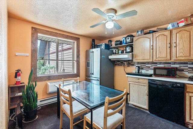 5060 S MILE HIGH DR, Salt Lake City, UT 84124