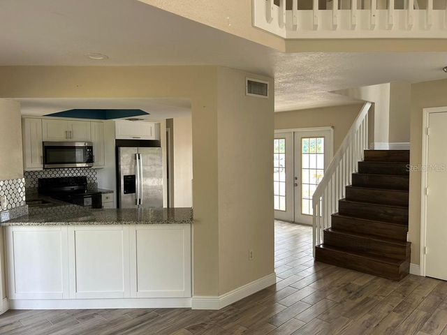 222 CARPENTERS WAY 6, Lakeland, FL 33805