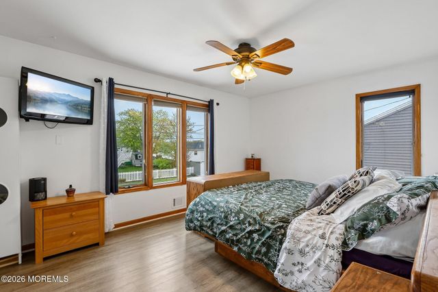 3138 Oceanic Drive, Toms River, NJ 08753