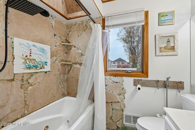 3138 Oceanic Drive, Toms River, NJ 08753