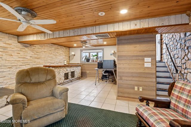 3138 Oceanic Drive, Toms River, NJ 08753