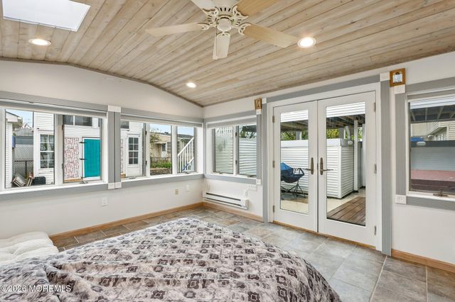 3138 Oceanic Drive, Toms River, NJ 08753