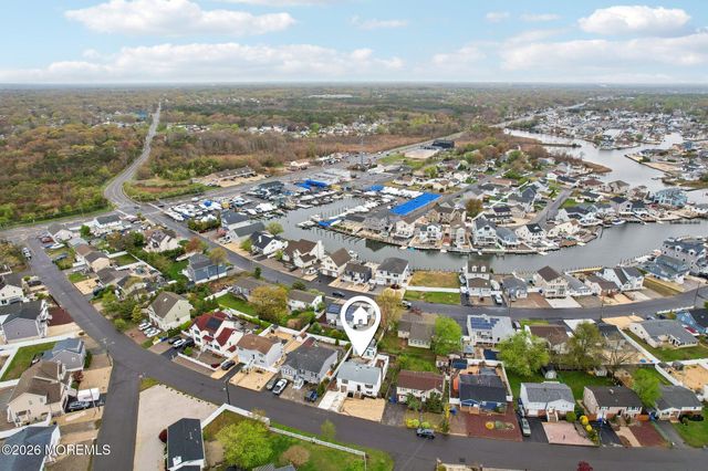 3138 Oceanic Drive, Toms River, NJ 08753