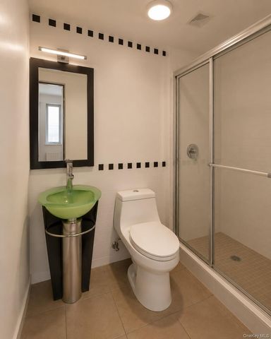 132-38 41st Avenue, Flushing, NY 11355