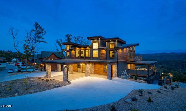 2328 Mimosa Drive, Sevierville, TN 37862