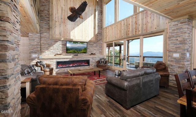 2328 Mimosa Drive, Sevierville, TN 37862