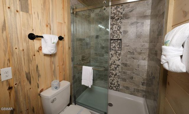 2328 Mimosa Drive, Sevierville, TN 37862