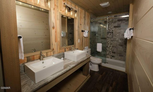 2328 Mimosa Drive, Sevierville, TN 37862