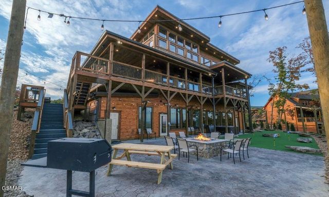 2328 Mimosa Drive, Sevierville, TN 37862