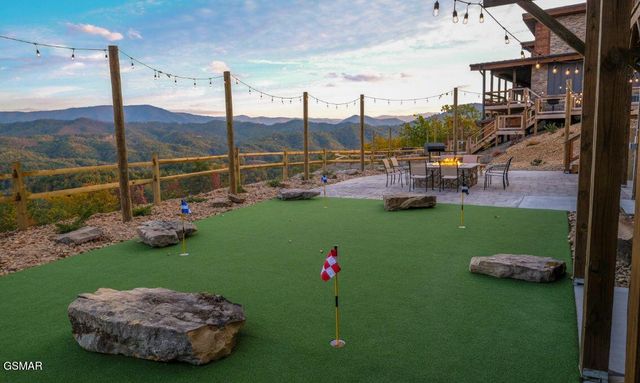 2328 Mimosa Drive, Sevierville, TN 37862