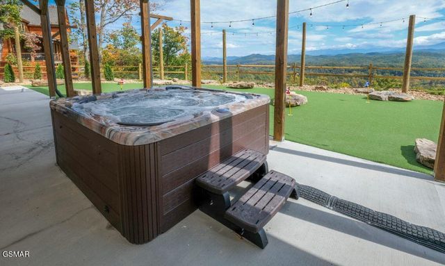 2328 Mimosa Drive, Sevierville, TN 37862