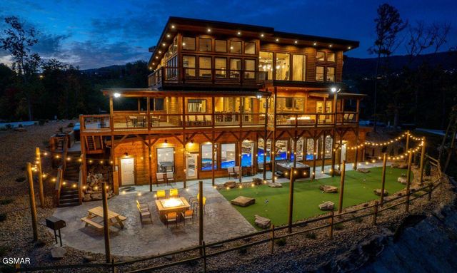 2328 Mimosa Drive, Sevierville, TN 37862