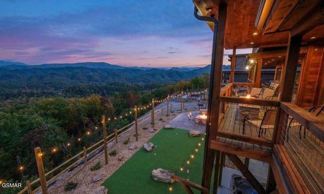 2328 Mimosa Drive, Sevierville, TN 37862