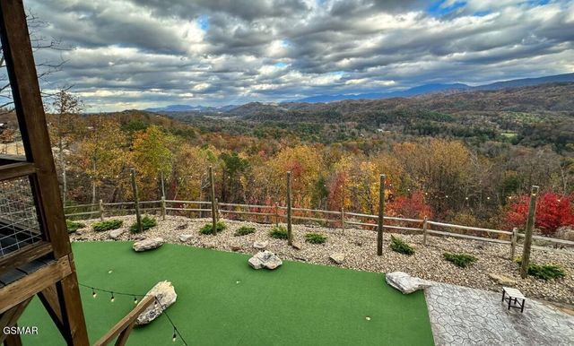 2328 Mimosa Drive, Sevierville, TN 37862