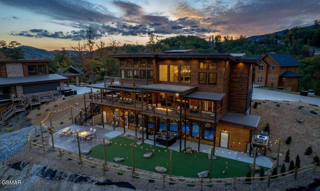 2328 Mimosa Drive, Sevierville, TN 37862