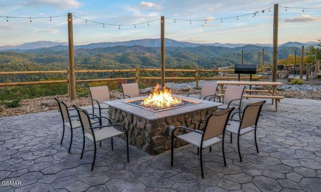 2328 Mimosa Drive, Sevierville, TN 37862