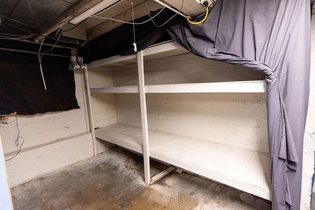 2220 139th Street, Blue Island, IL 60406