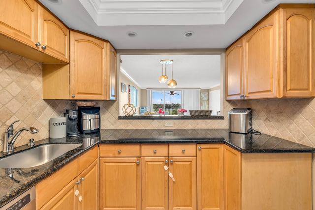 3080 N Course Drive, Pompano Beach, FL 33069